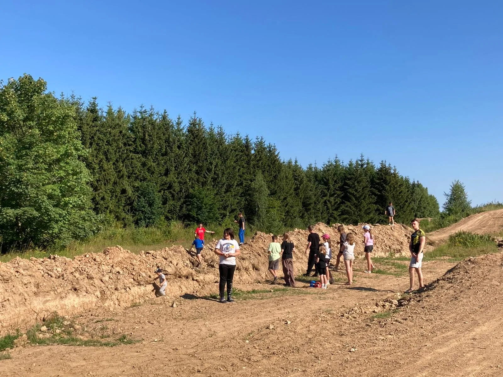 22.06 - 02.07.2024 Obóz rekreacja, survival, motocross w Ogrodnikach