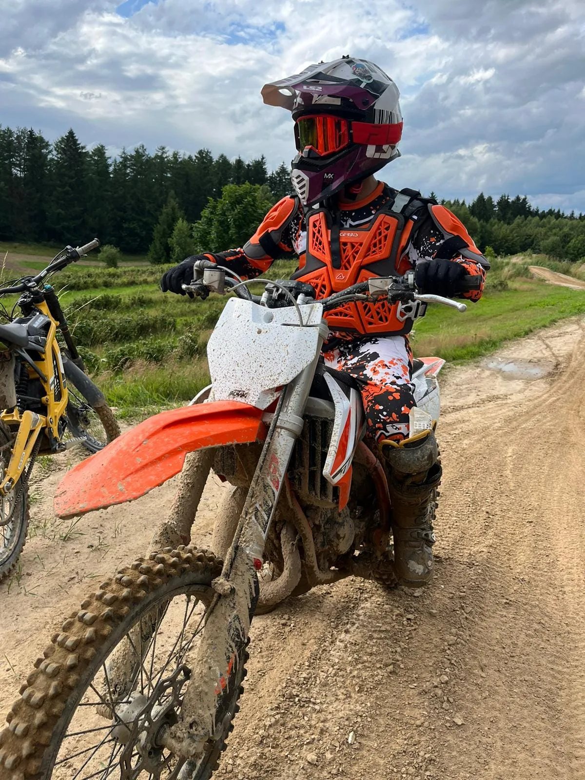 12.07 - 22.07.2024 Obóz rekreacja, survival, motocross w Ogrodnikach