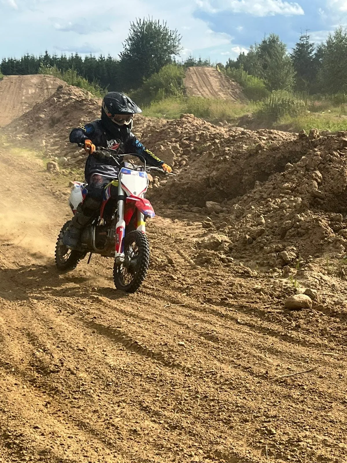 12.07 - 22.07.2024 Obóz rekreacja, survival, motocross w Ogrodnikach