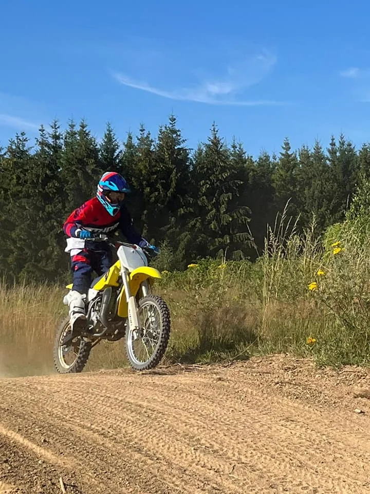 12.07 - 22.07.2024 Obóz rekreacja, survival, motocross w Ogrodnikach