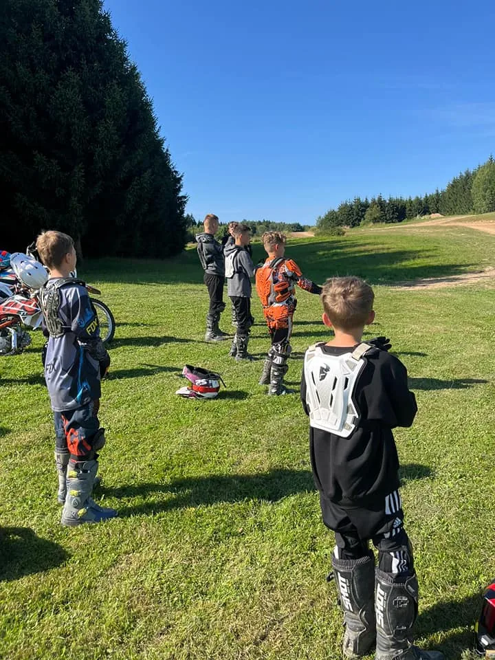 12.07 - 22.07.2024 Obóz rekreacja, survival, motocross w Ogrodnikach