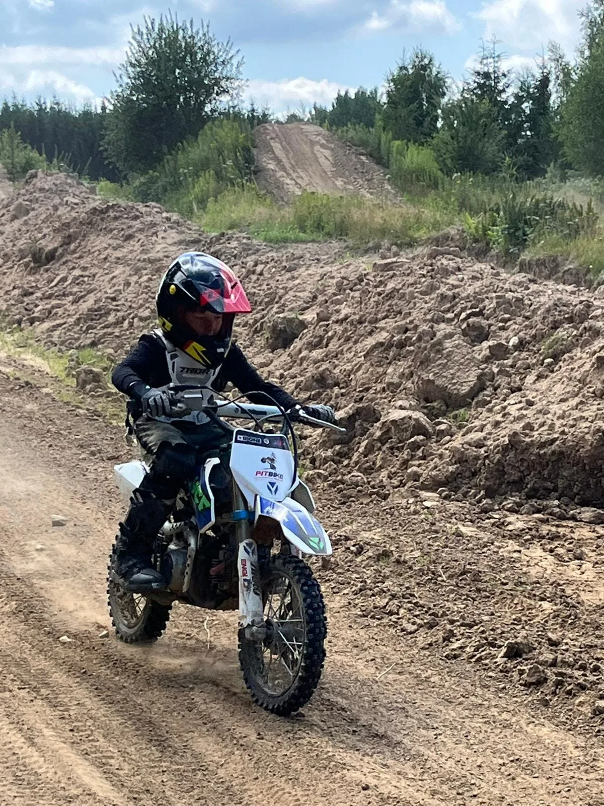 12.07 - 22.07.2024 Obóz rekreacja, survival, motocross w Ogrodnikach