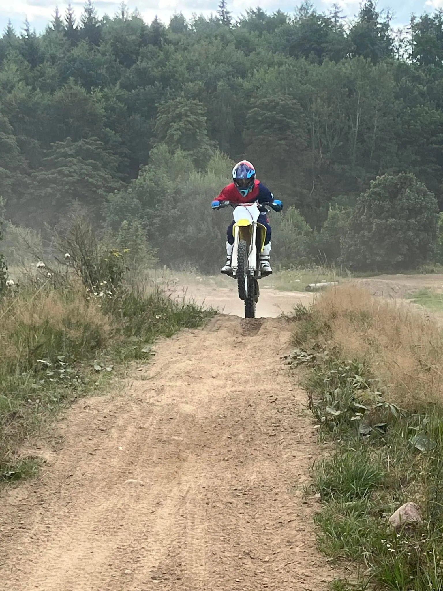 22.07 - 01.08.2024 Obóz rekreacja, survival, motocross w Ogrodnikach