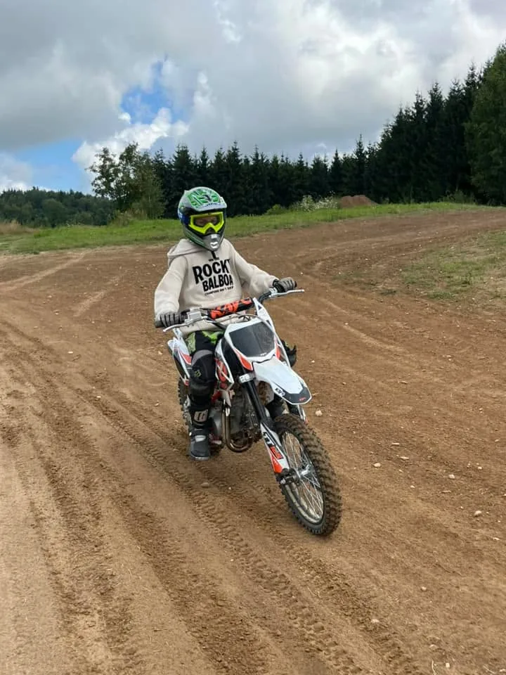 22.07 - 01.08.2024 Obóz rekreacja, survival, motocross w Ogrodnikach