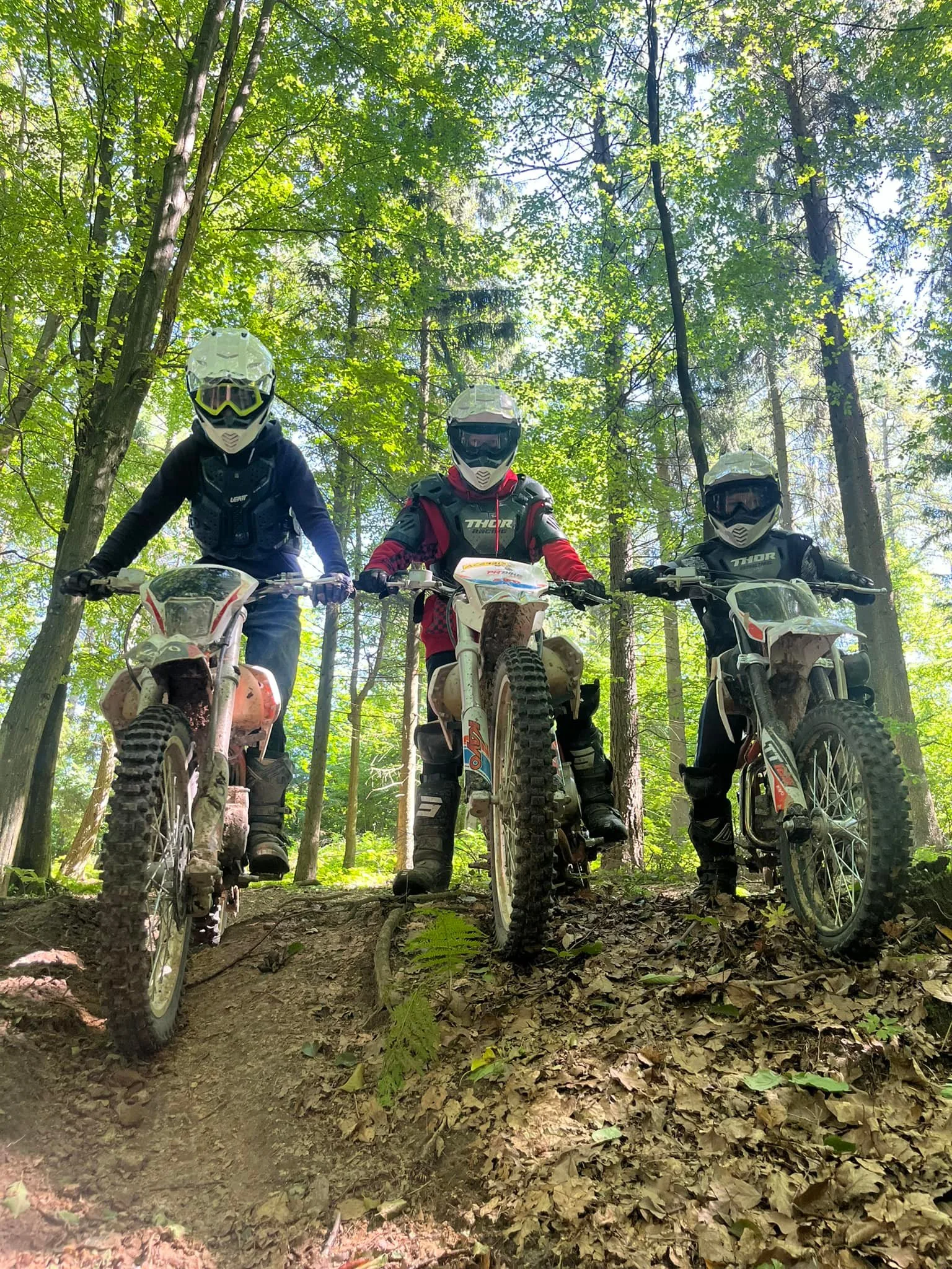 01.08 - 11.08.2024 Obóz rekreacja, survival, motocross w Ogrodnikach