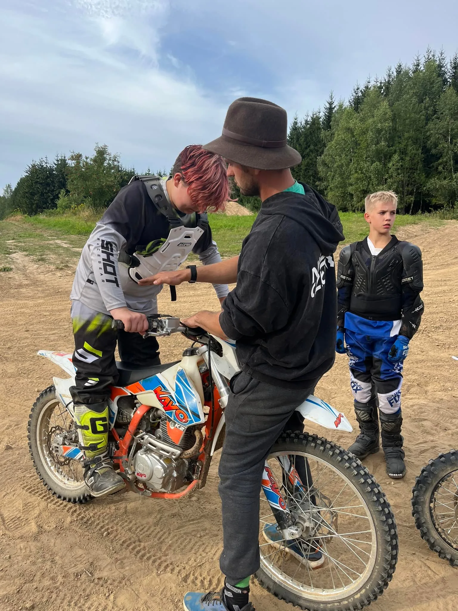 01.08 - 11.08.2024 Obóz rekreacja, survival, motocross w Ogrodnikach