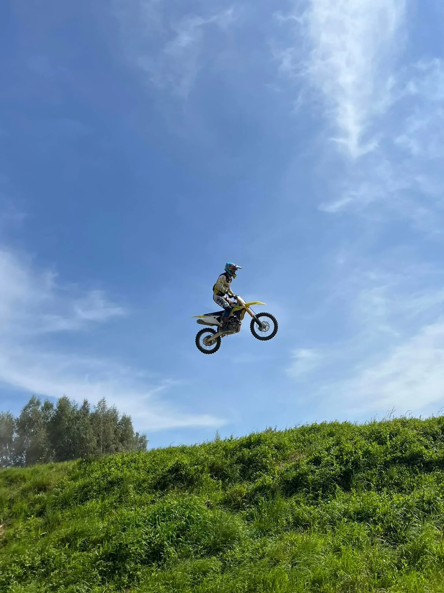 01.08 - 11.08.2024 Obóz rekreacja, survival, motocross w Ogrodnikach