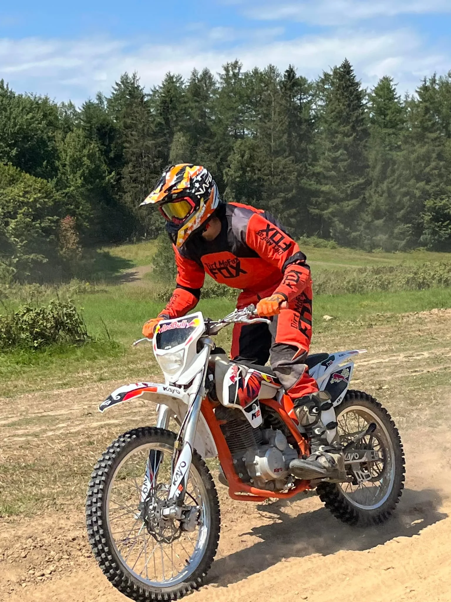 01.08 - 11.08.2024 Obóz rekreacja, survival, motocross w Ogrodnikach