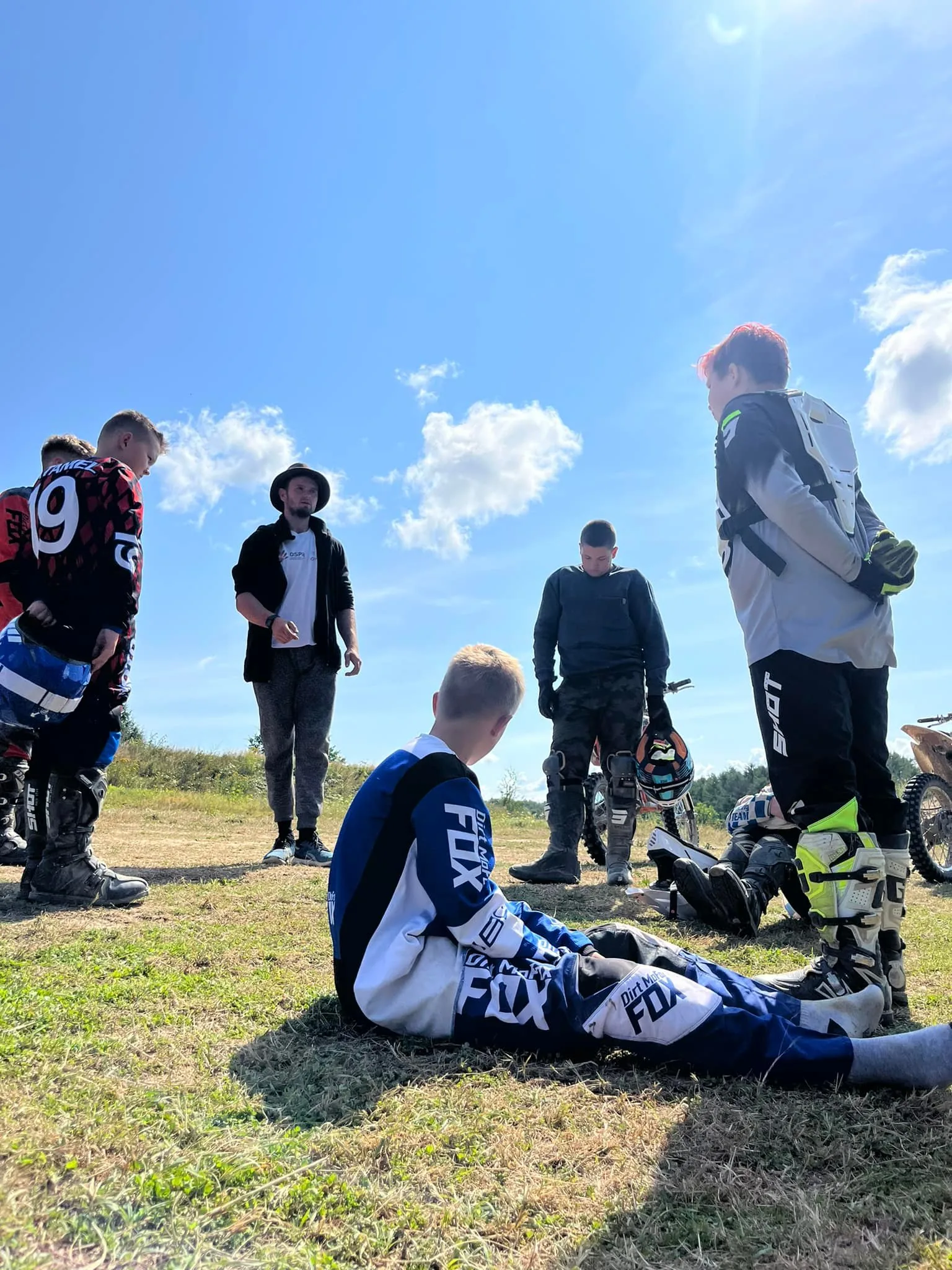 01.08 - 11.08.2024 Obóz rekreacja, survival, motocross w Ogrodnikach