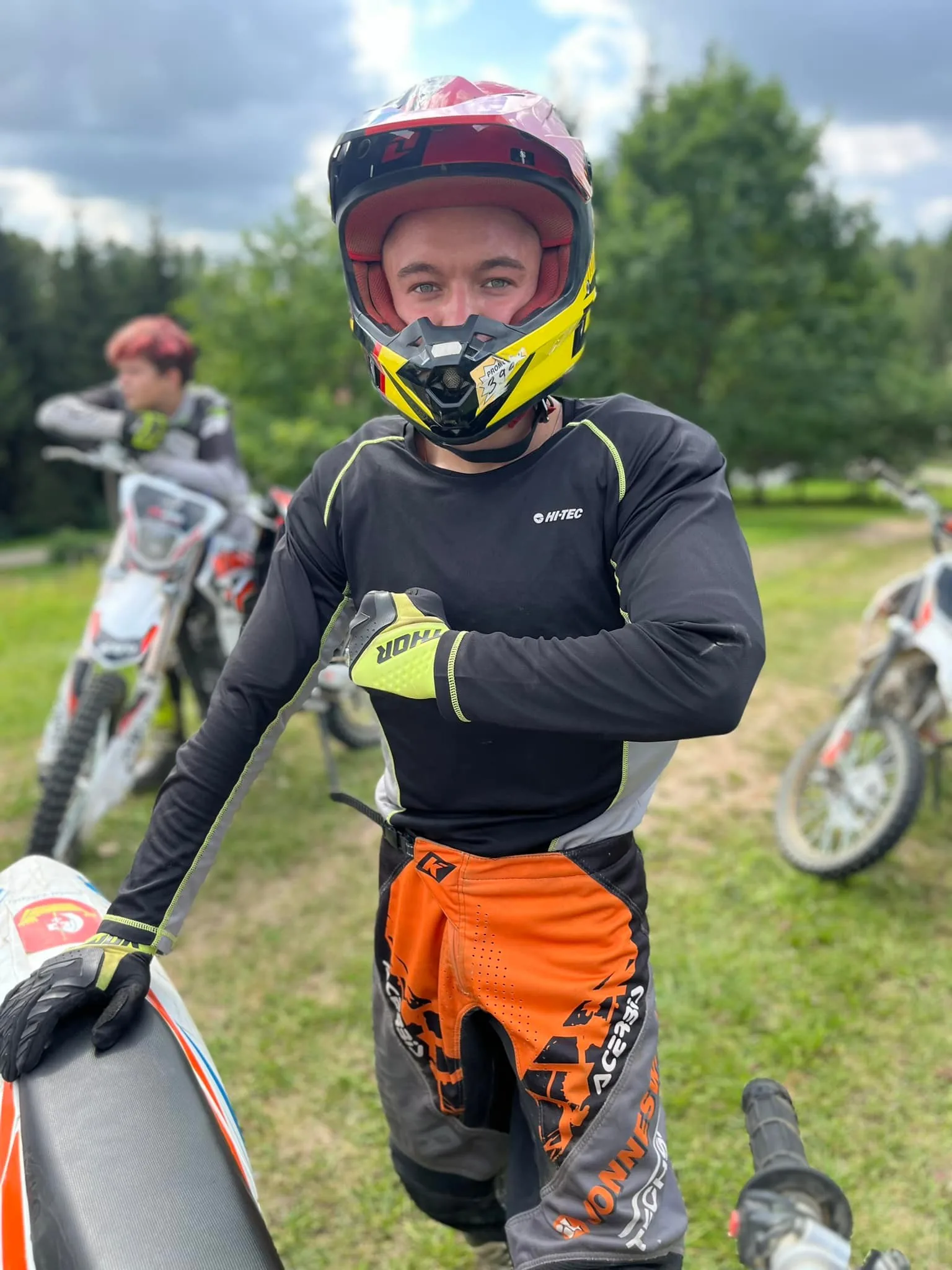 01.08 - 11.08.2024 Obóz rekreacja, survival, motocross w Ogrodnikach