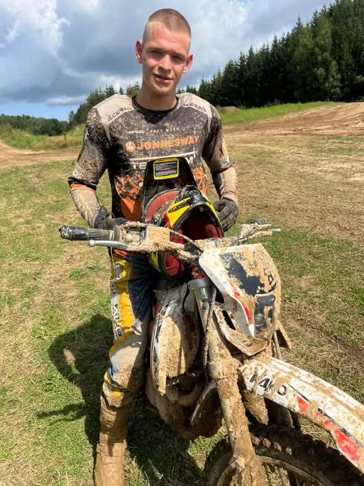 01.08 - 11.08.2024 Obóz rekreacja, survival, motocross w Ogrodnikach