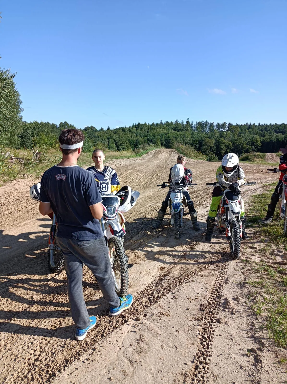 11.08 - 21.08.2024 Obóz rekreacja, survival, motocross w Ogrodnikach