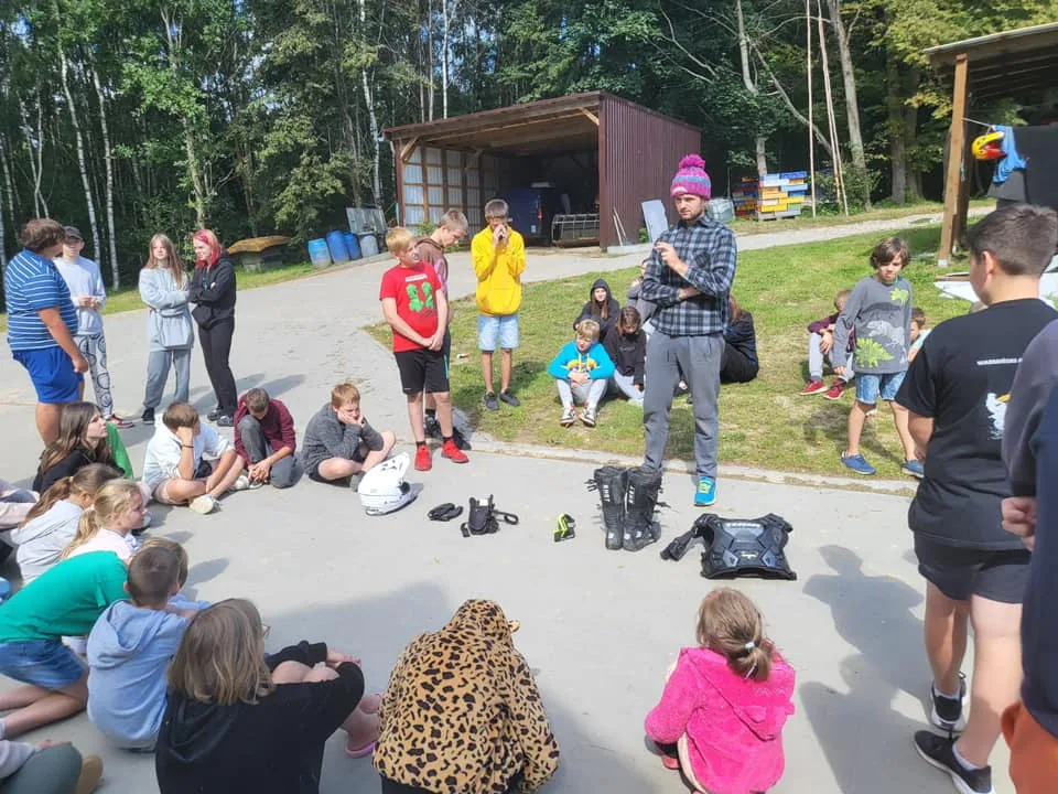 11.08 - 21.08.2024 Obóz rekreacja, survival, motocross w Ogrodnikach