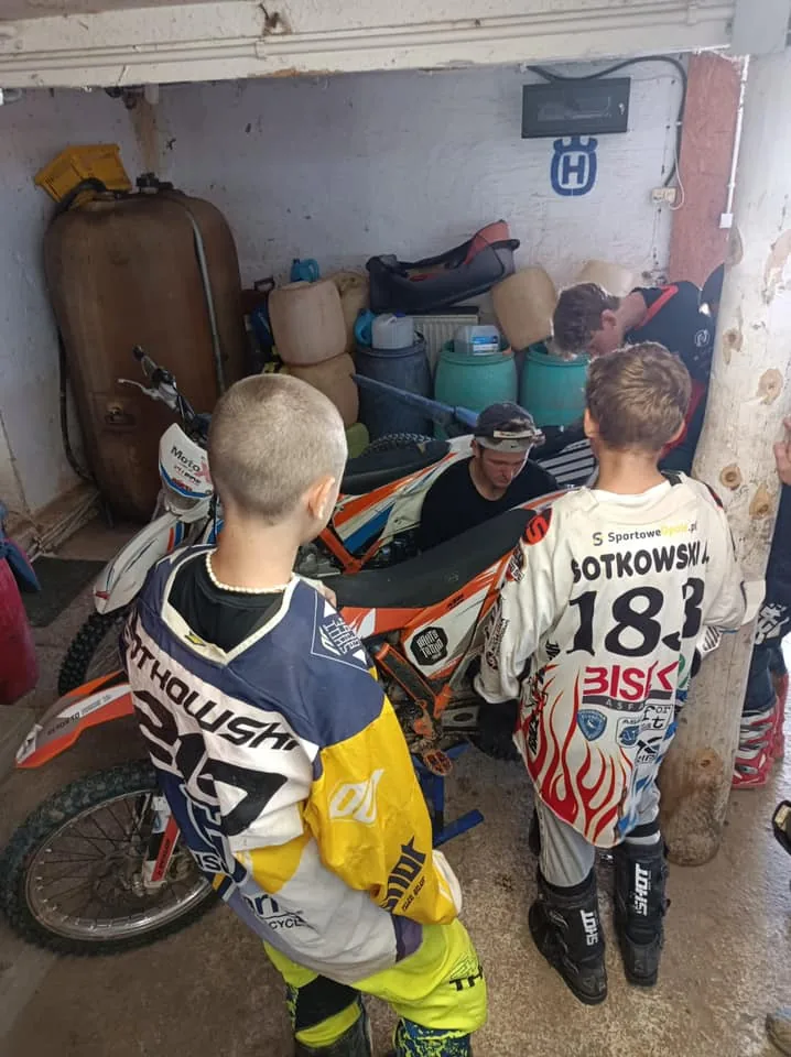 11.08 - 21.08.2024 Obóz rekreacja, survival, motocross w Ogrodnikach