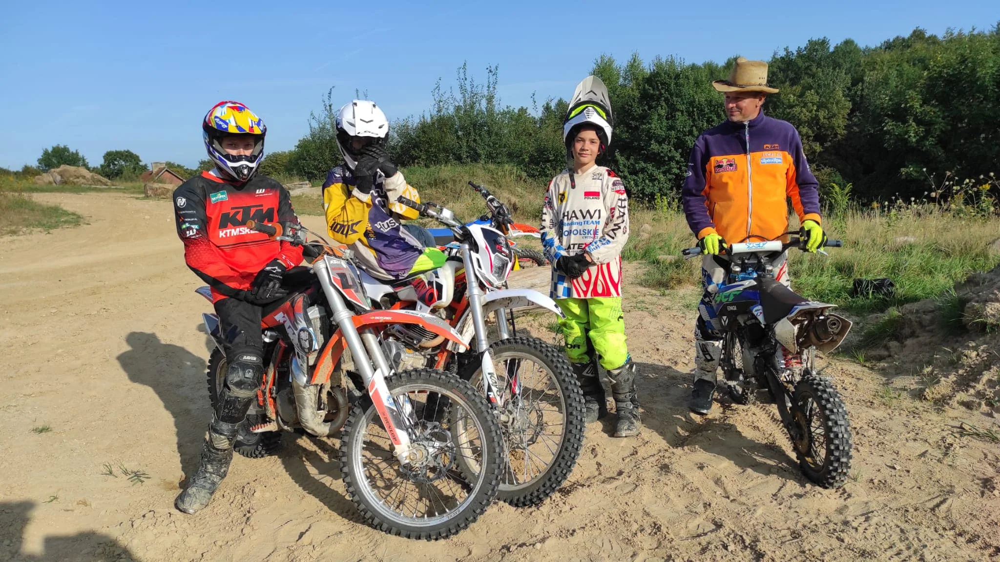 11.08 - 21.08.2024 Obóz rekreacja, survival, motocross w Ogrodnikach