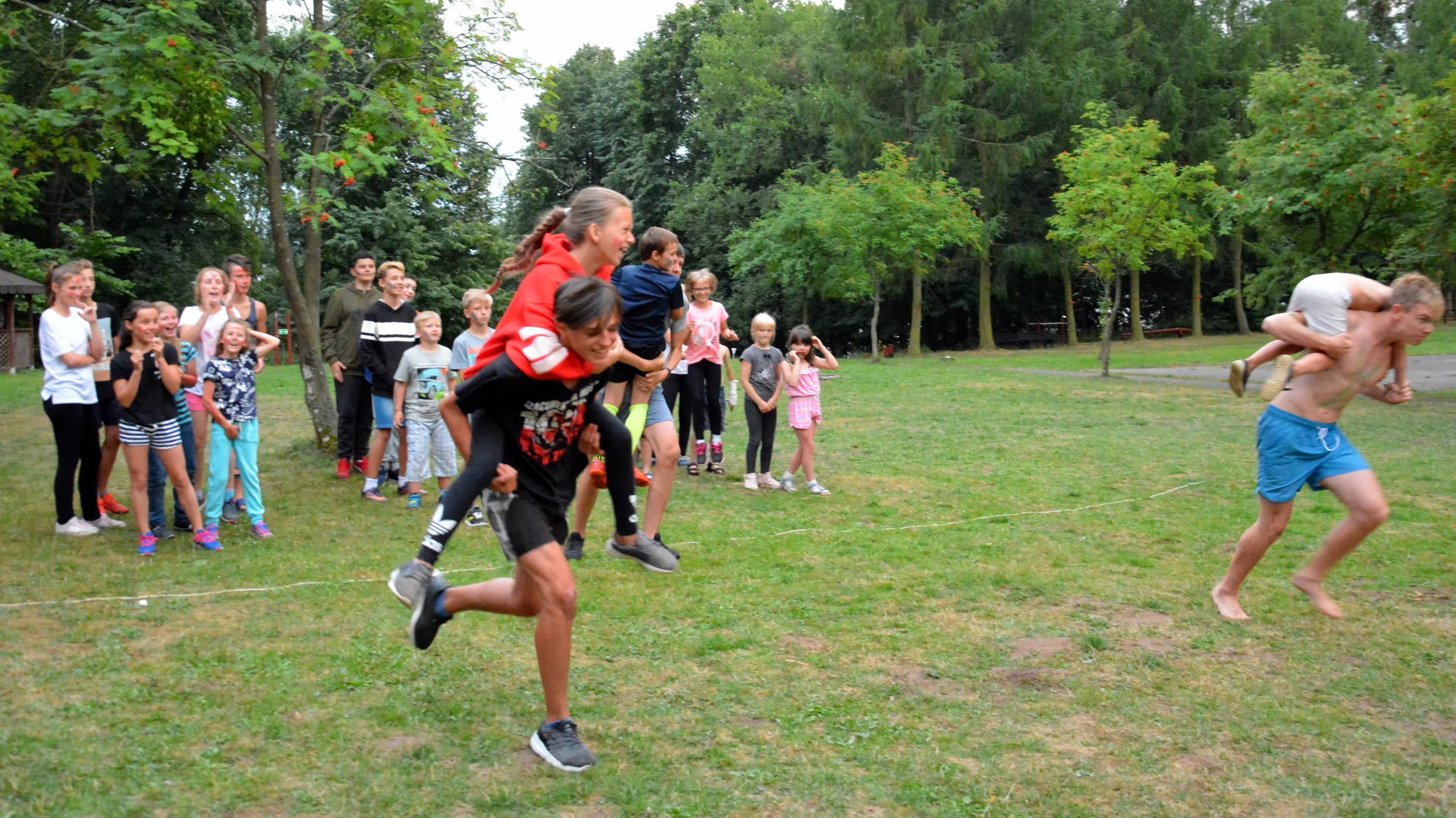 05.07 - 15.07.2018 Obóz rekreacyjno sportowy w Sarnówku